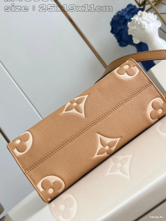 LOUIS ONTHEGO PM-25*19*11.5cm VUITTON 0331